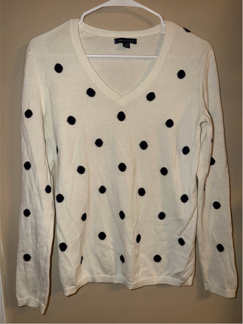 Tommy Hilfiger Cream V-Neck Sweater with Black Polka Dots
